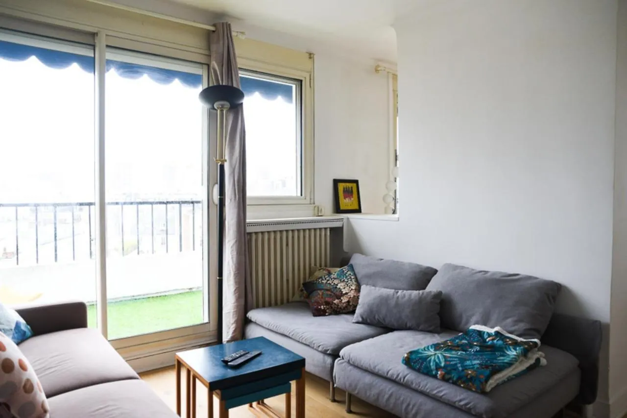 Apartment 50 M Unoverlooked Nest With Eiffel Tower View Paris